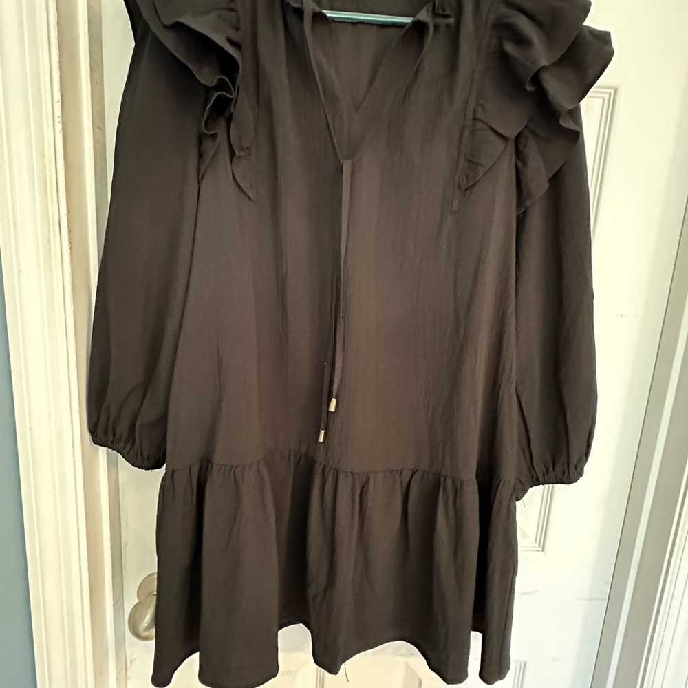 Elegant Black Ruffle Women's dress by Entro